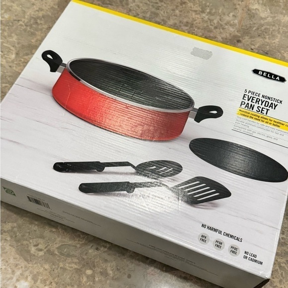New BELLA 5-Pc. Nonstick Everyday set black and red cookware, frying pan - Picture 8 of 8